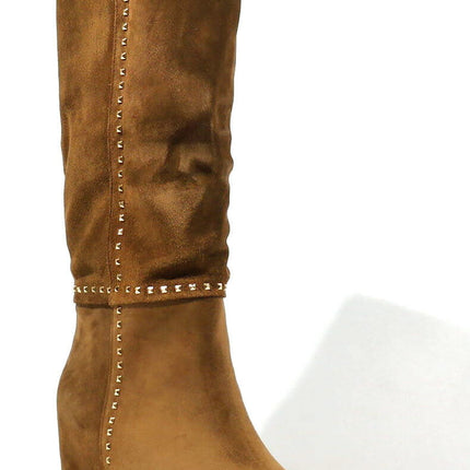 High Boots for Women in Leather Serraje with golden studs