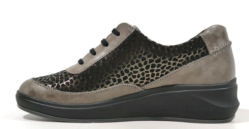 Sports Comfort for Women with Print Leopardo