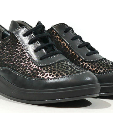 Sports Comfort for Women with Print Leopardo