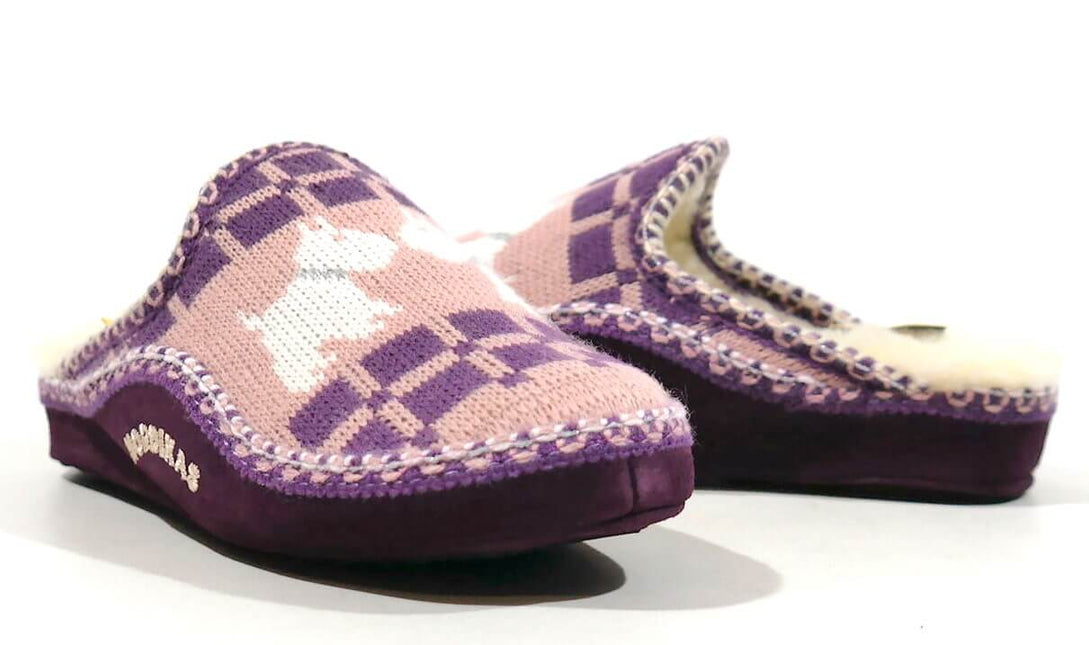 Barefoot house shoes for women in wool