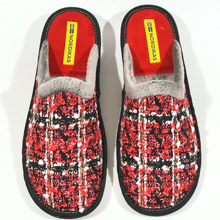 Zapatillas de casa descalzas para mujer en tejido rojo