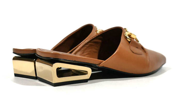 Leather clogs with metallic adornment for women