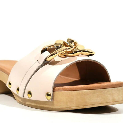 Carla leather clogs with a gold chain for women